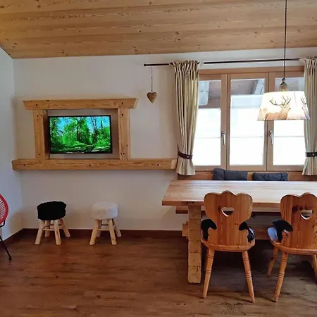 Heidi By Interhome 格林德瓦